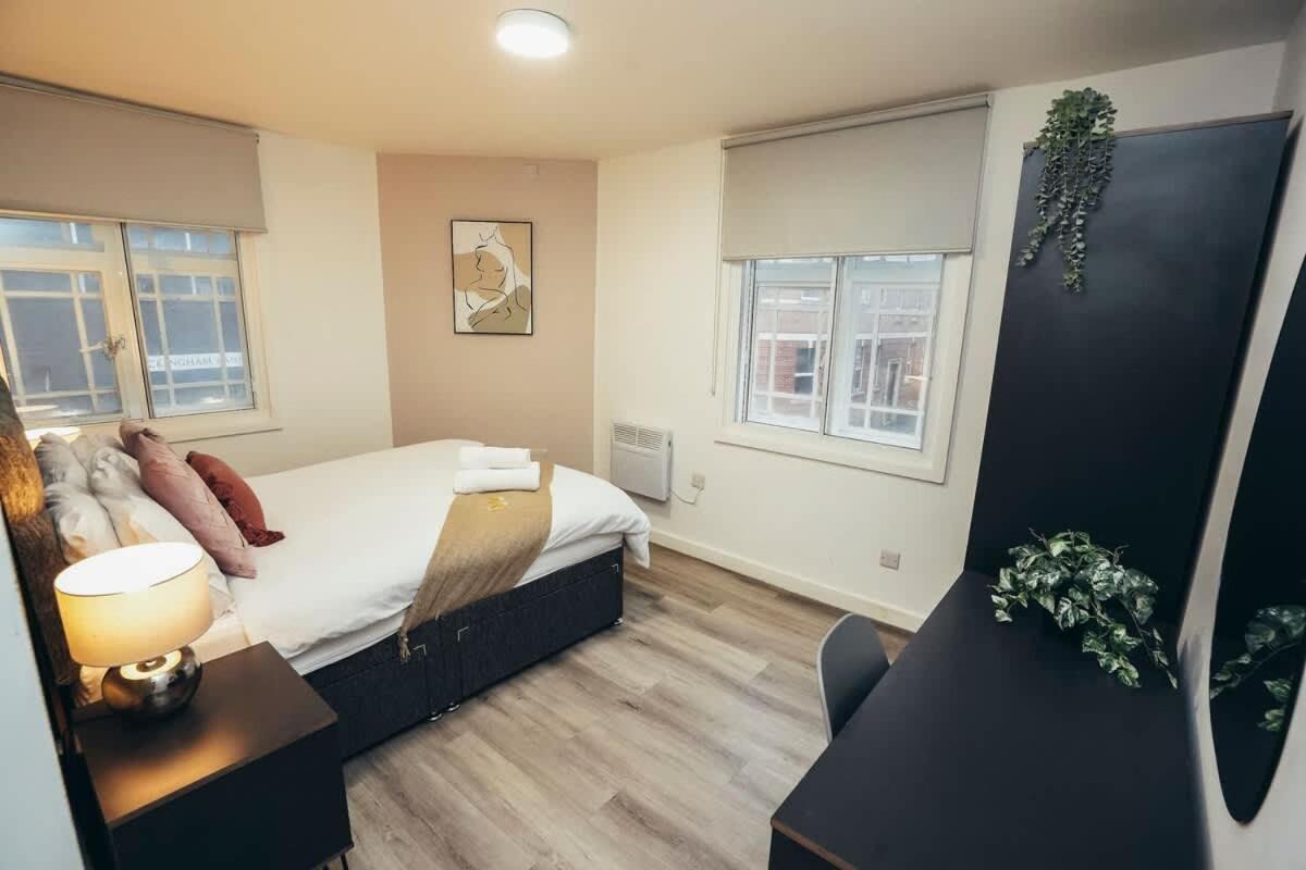 2Br City Centre Apt, Self Check In, Wifi, By Derbnb Sheffield Dış mekan fotoğraf