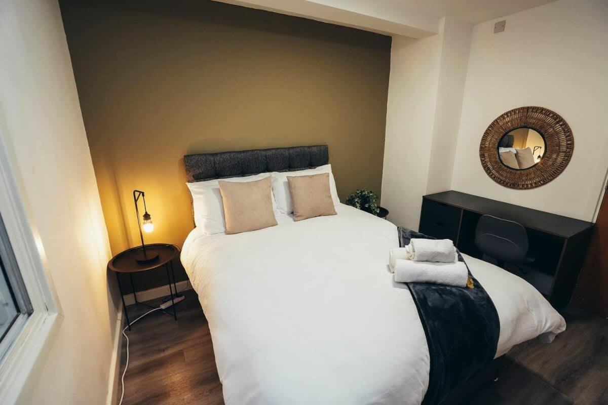 2Br City Centre Apt, Self Check In, Wifi, By Derbnb Sheffield Dış mekan fotoğraf