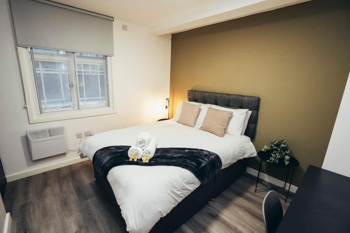 2Br City Centre Apt, Self Check In, Wifi, By Derbnb Sheffield Dış mekan fotoğraf