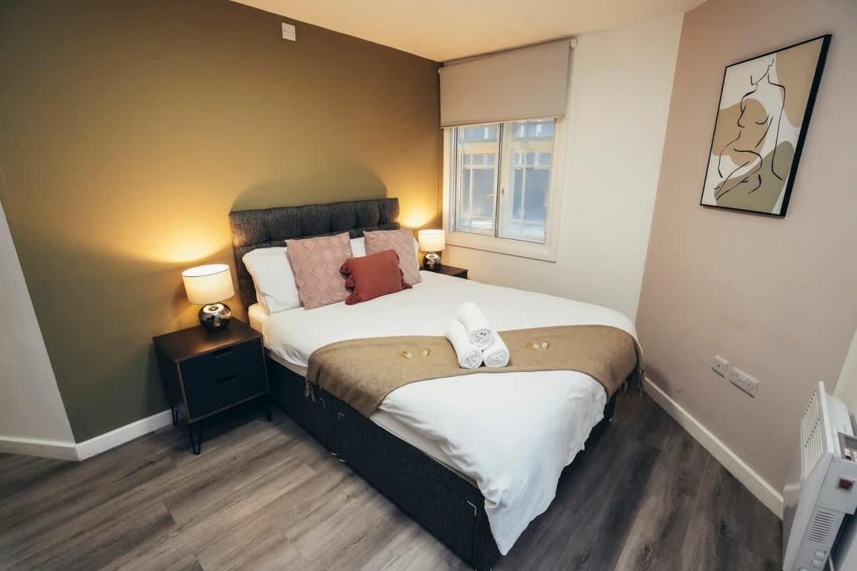 2Br City Centre Apt, Self Check In, Wifi, By Derbnb Sheffield Dış mekan fotoğraf